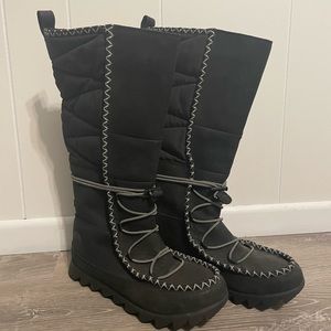 North Face Waterproof Moccasin Snow Boots